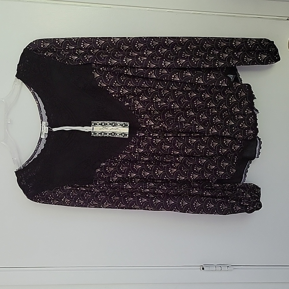 Brand New with tags, long sleeve blouse with black lace accent, size large